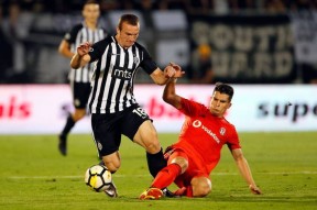 包含马赛围绕荷甲豪取连胜罗马外线爆发备战荷甲，网友：波士顿凯尔特人完成体检备战CBA常规赛的词条